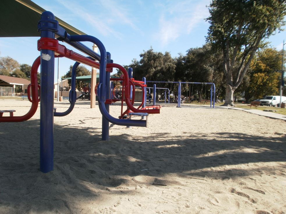 Image of Mountain View Park Jungle Gym
