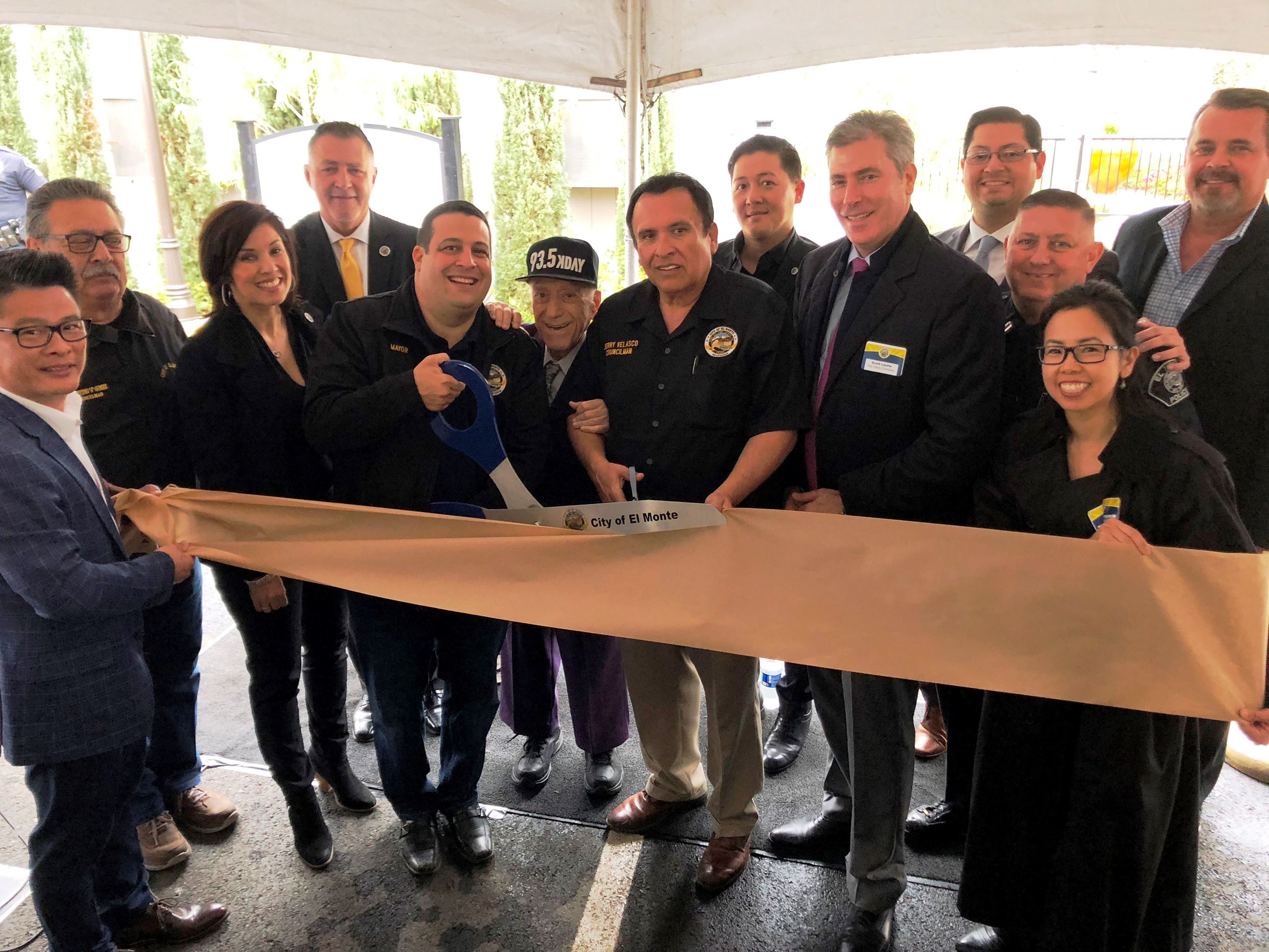 Laboe Ribbon Cutting