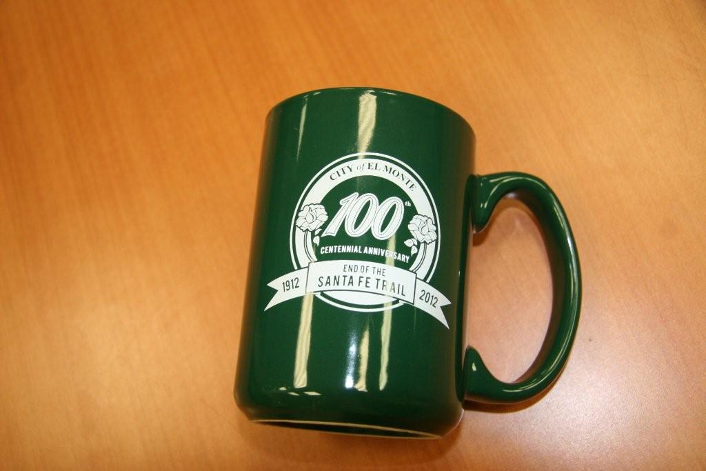 green mug 